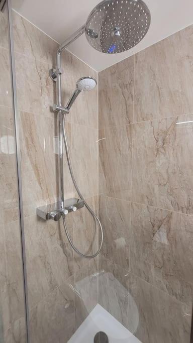 Luxusni Apartman Nedaleko Centra 프라하 외부 사진